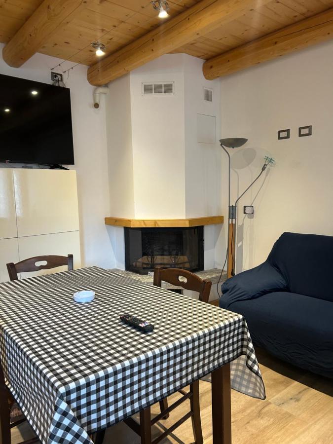 Casa Malva Appartamento Marisa Ed Appartamento Bouganville Cossogno Zewnętrze zdjęcie